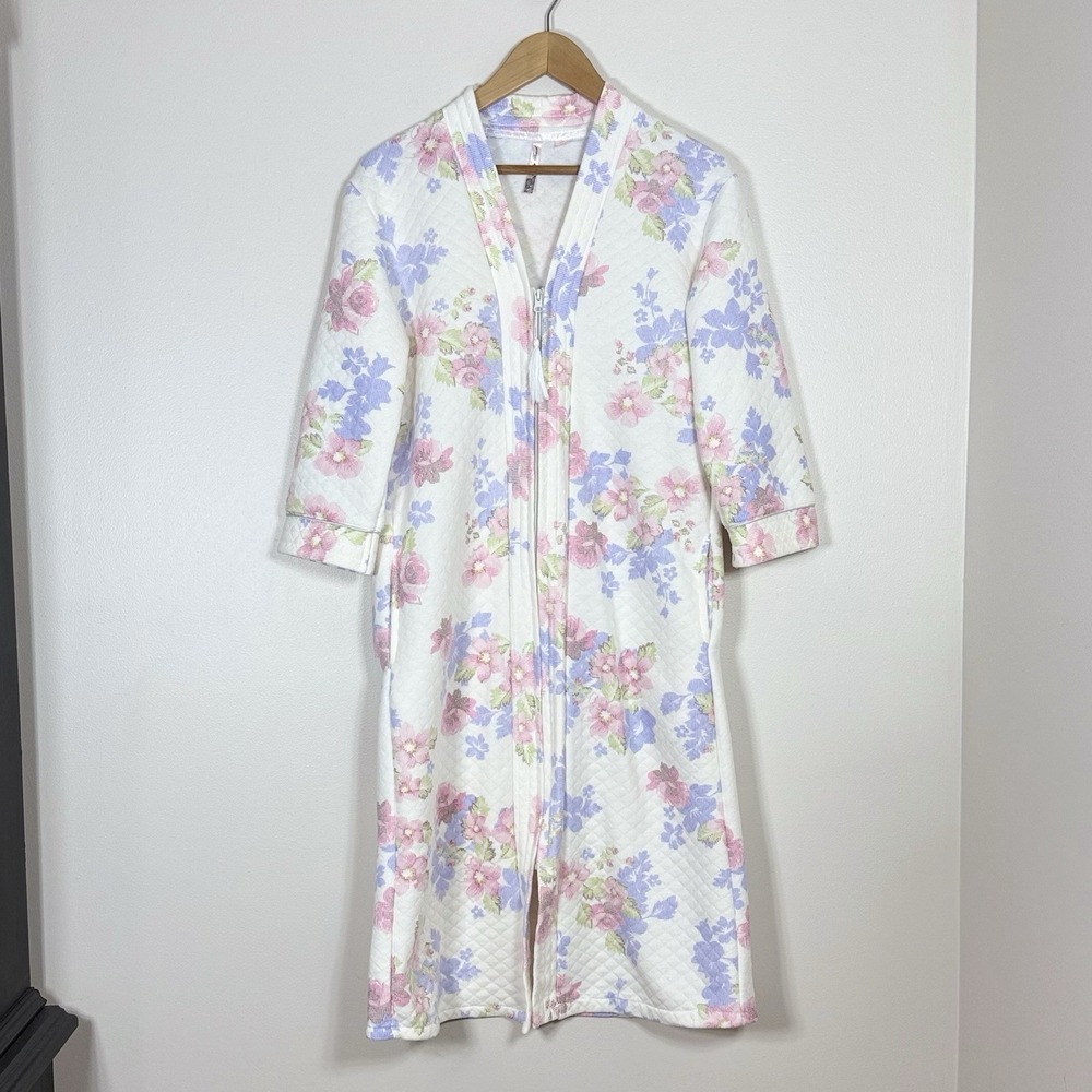 Body Touch Womens Quilted Housecoat Robe S Floral Zip Front Pockets Cottagecore